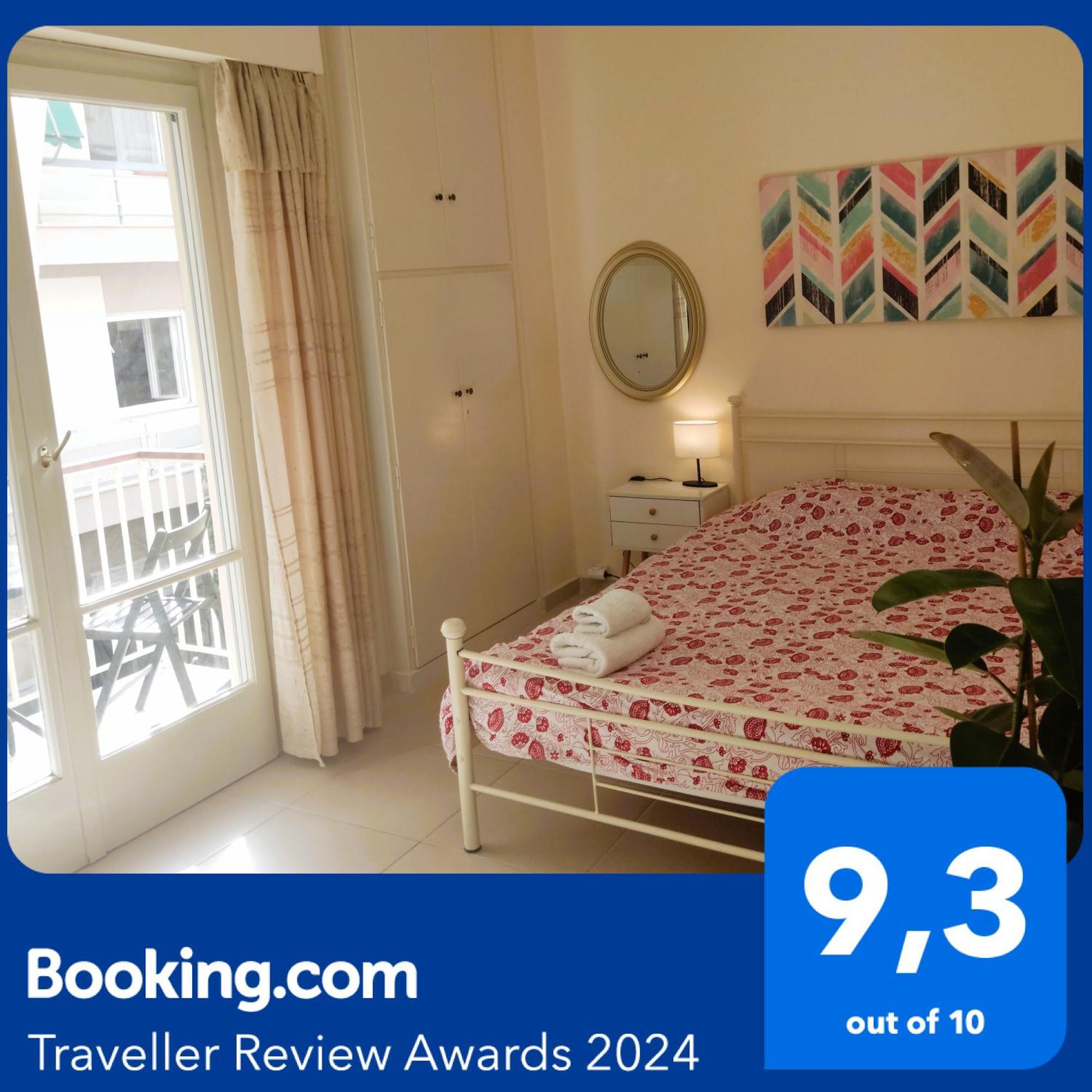 Next To Metro! Bright Apartment With Fully Equipped Kitchen アテネ エクステリア 写真